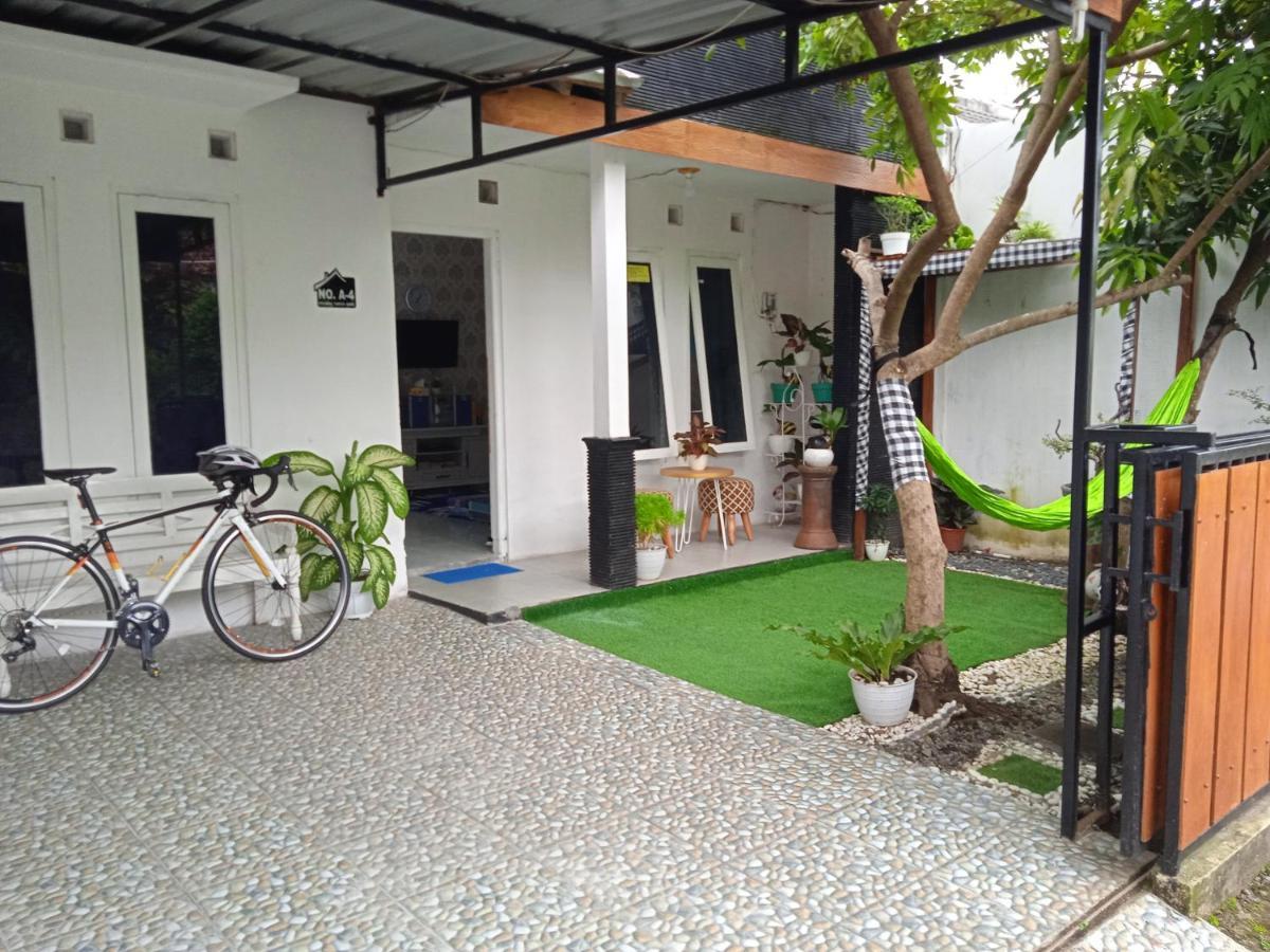 Shifana homestay syariah Yogyakarta Luaran gambar