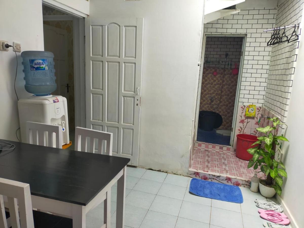 Shifana homestay syariah Yogyakarta Luaran gambar
