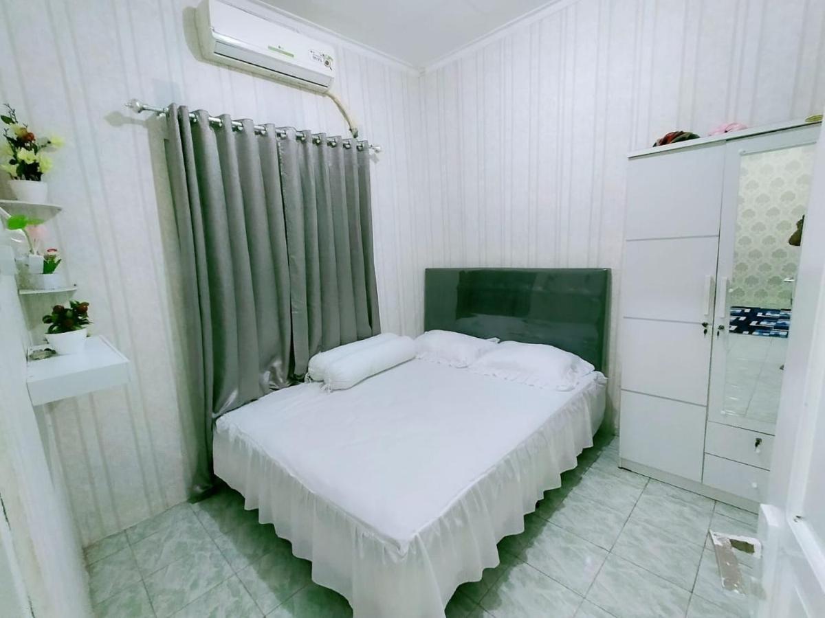 Shifana homestay syariah Yogyakarta Luaran gambar